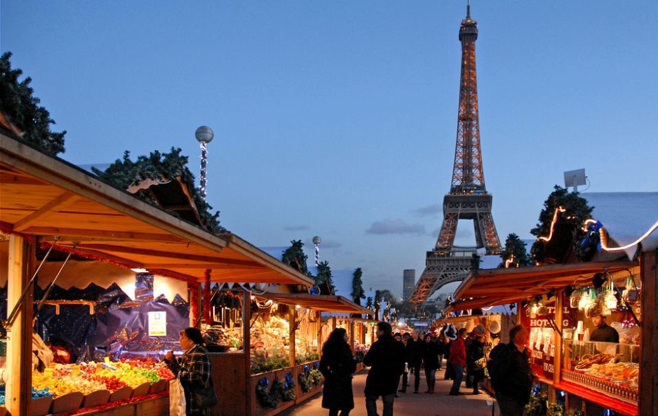 tour eiffel mercatini di natale