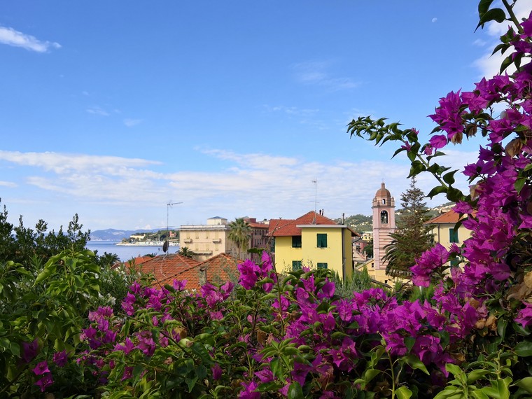 panorama varazze