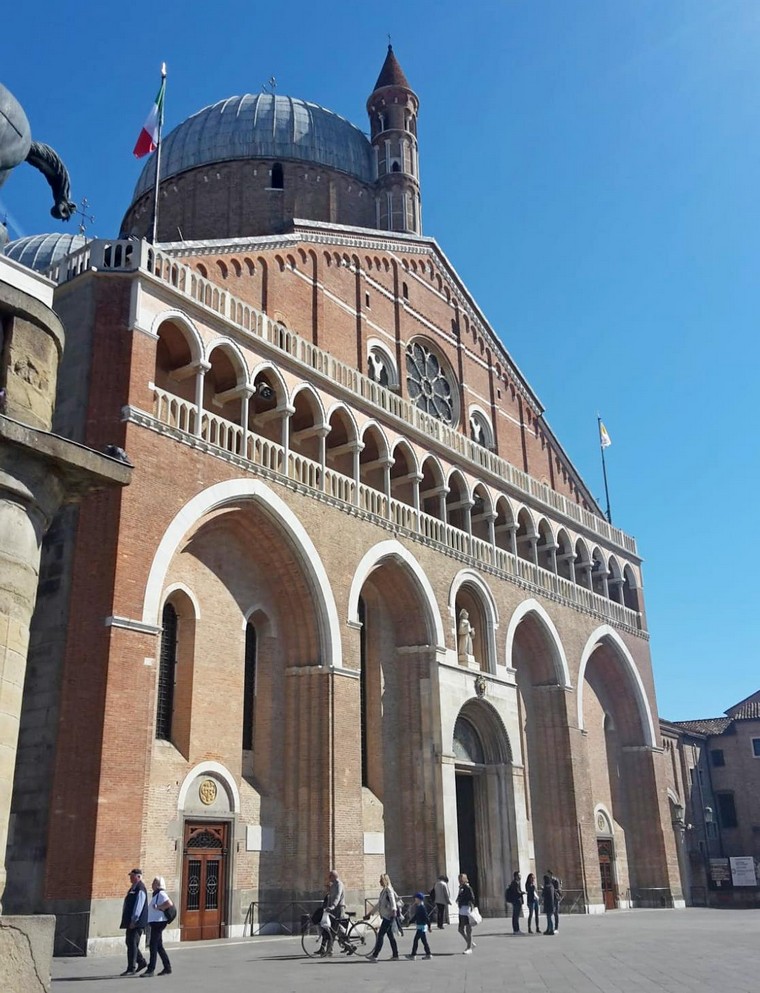 basilica sant'antonio
